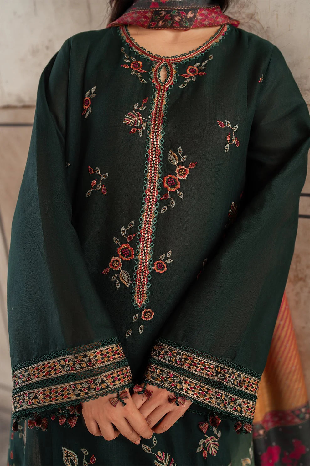 JAZMIN-3PC Dhanak Embroidered Shirt With Digital Printed Shawl-133