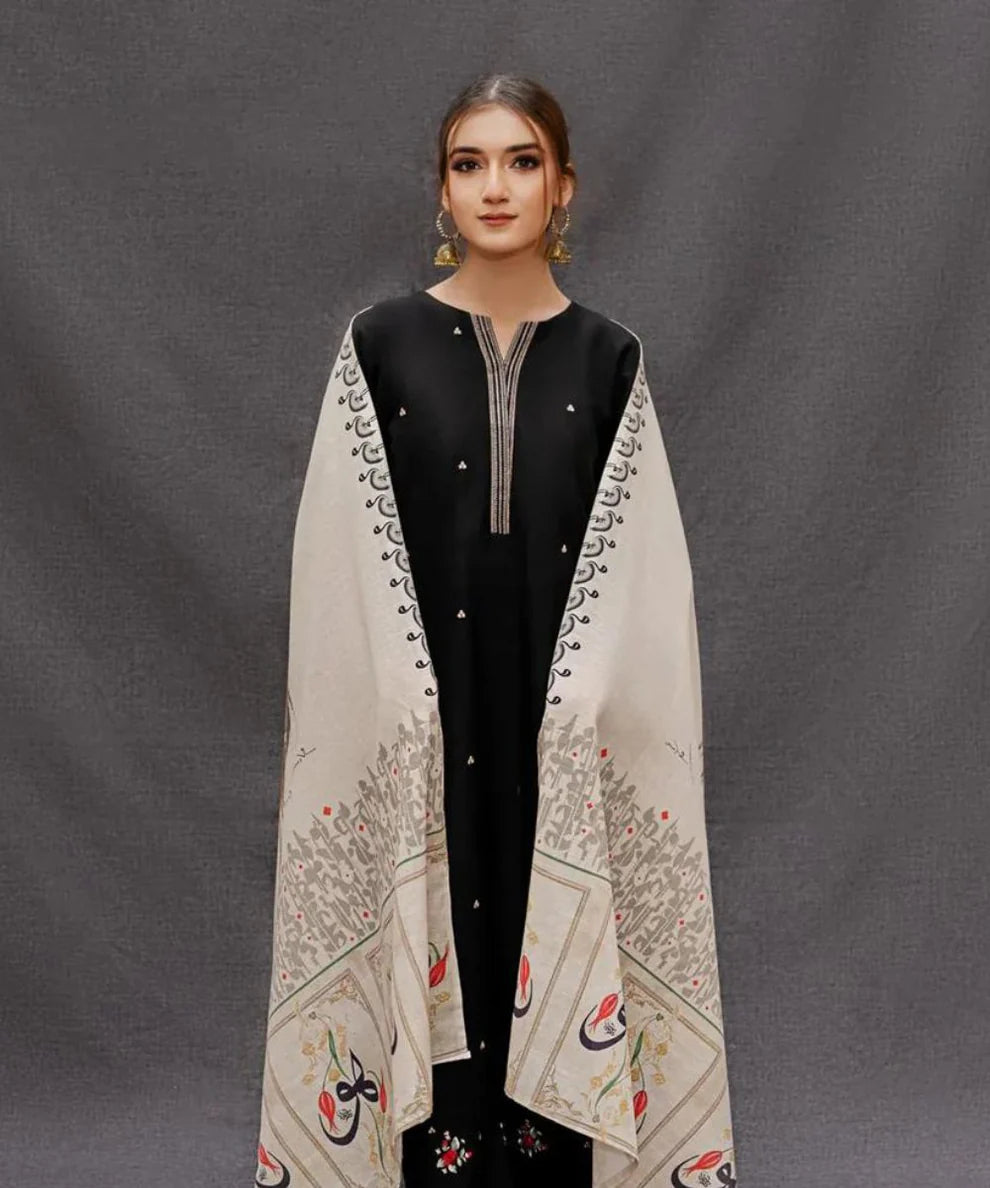 URGE LAWN 3PC EMBROIDERED WITH DIGITAL PRINTED DUPATTA-1026